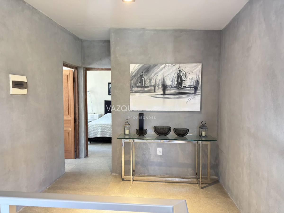 Casa ID.80 - Casa de 3 dormitorios y 2 baños en Alquiler en La Barra