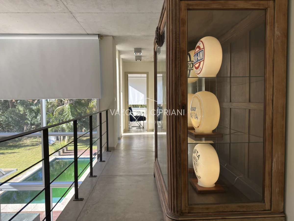 Casa ID.79 - Casa de 3 dormitorios y 2 baños con piscina en Alquiler, La Barra