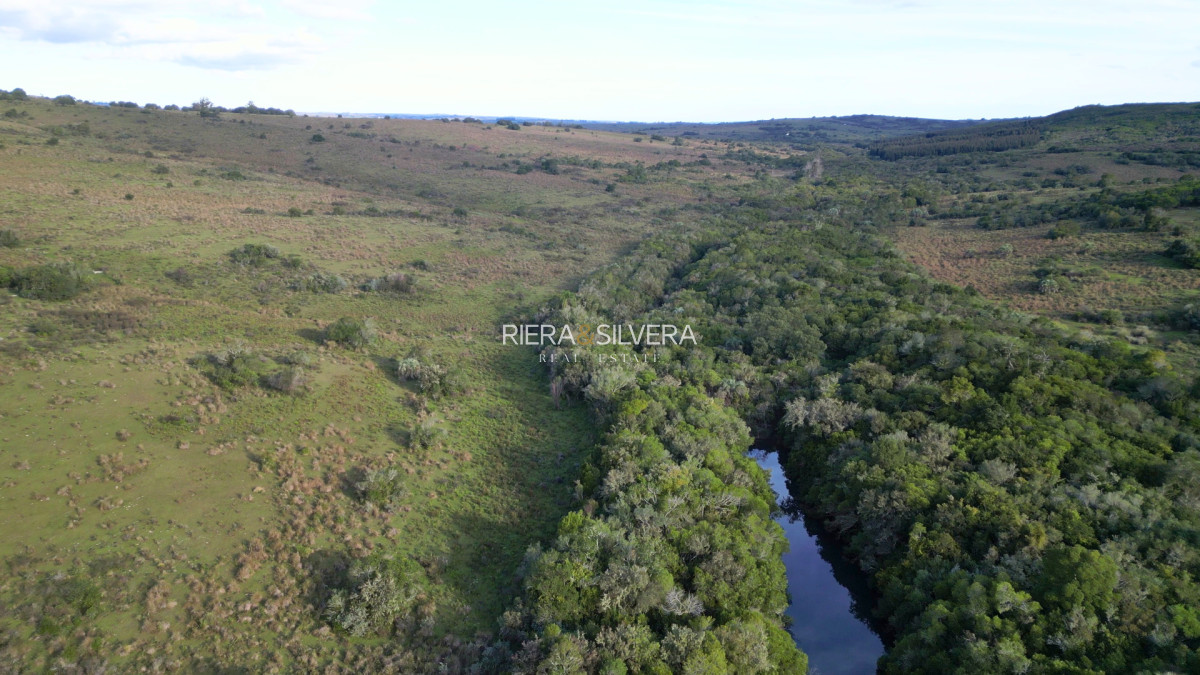 Chacra ID.53 - Chacra en zona de Sierras de Garzón