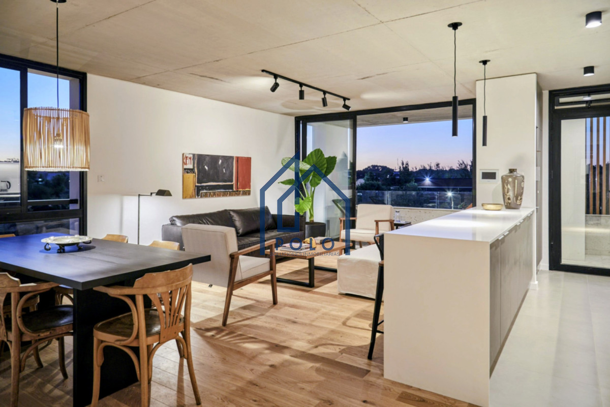 Apartamento ID.190 - Venta Residencial en Carrasco 3 dormitorios 