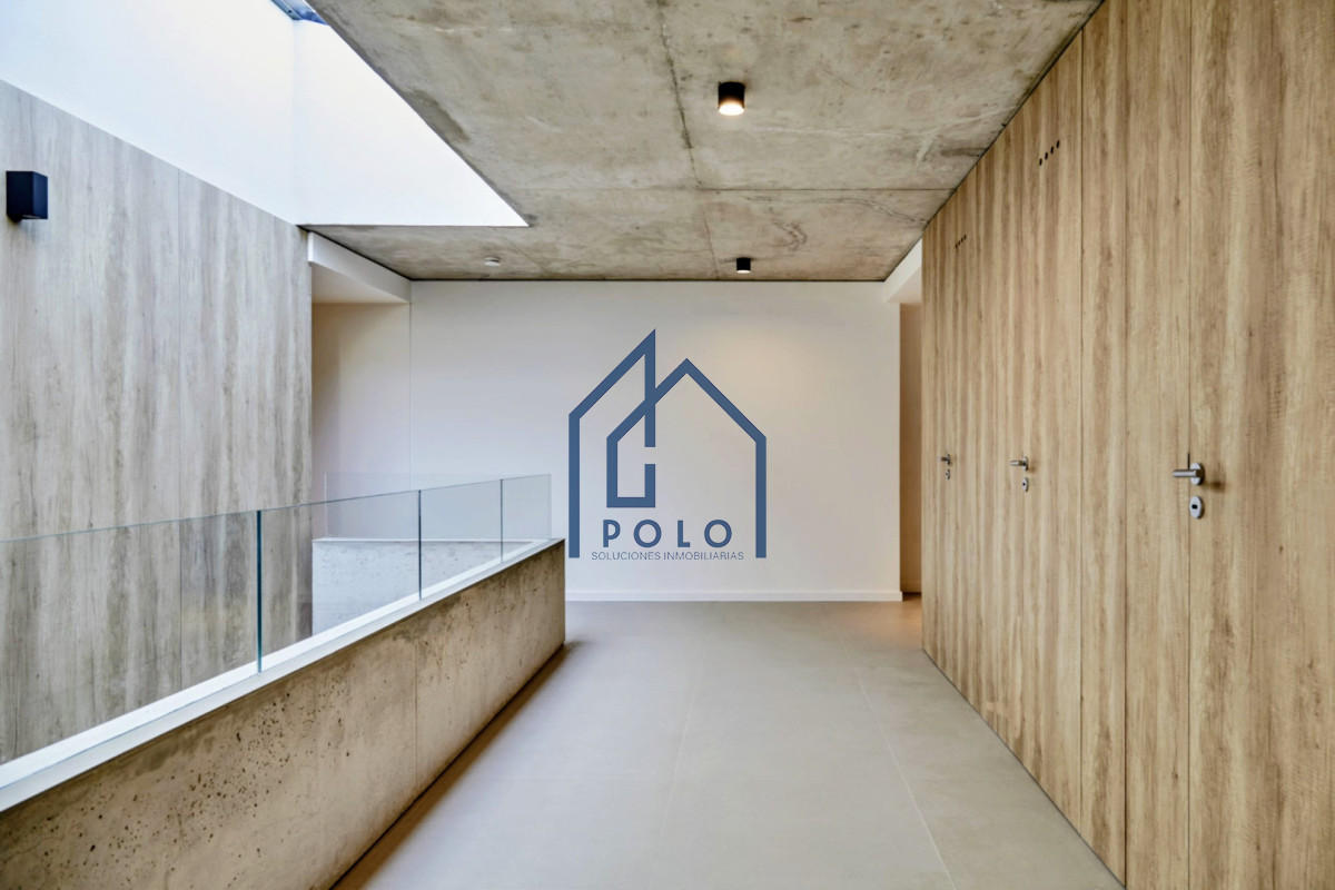 Apartamento ID.190 - Venta Residencial en Carrasco 3 dormitorios 