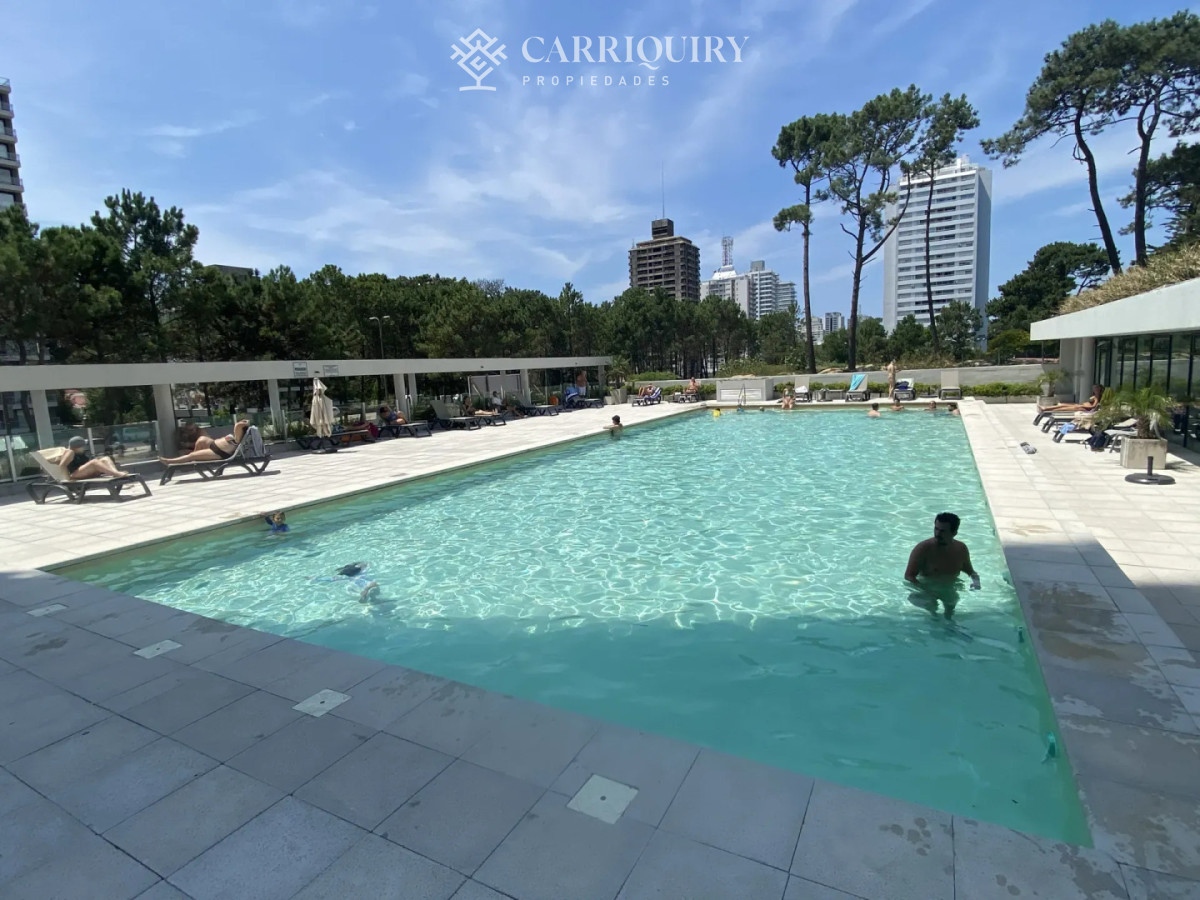 Apartamento ID.10058/Apartamento-en-venta,-1-dormitorio-en-Península,-Punta-del-Este - Monoamniente en venta - Ocean drive contry 