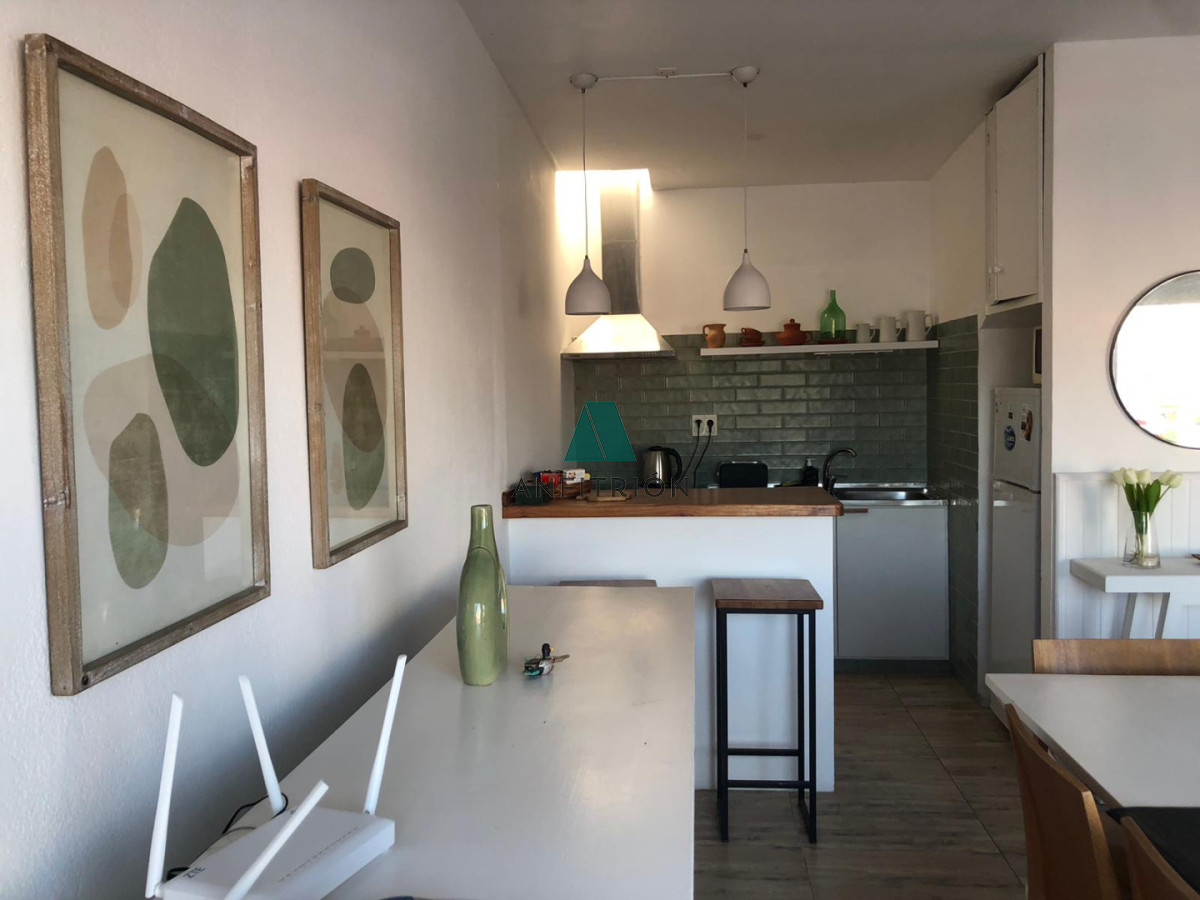 Casa ID.181 - Apartamento estilo casita en alquiler anual.