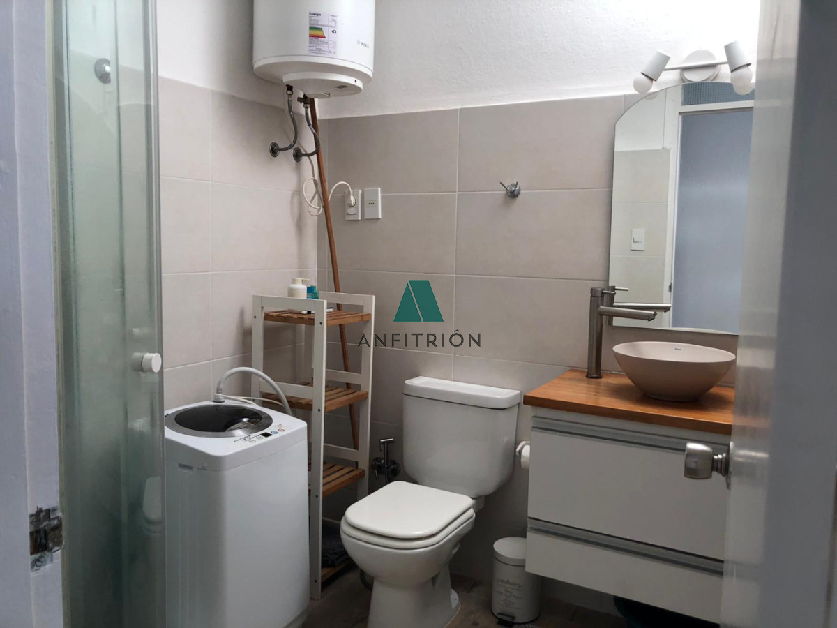 Casa ID.181 - Apartamento estilo casita en alquiler anual.