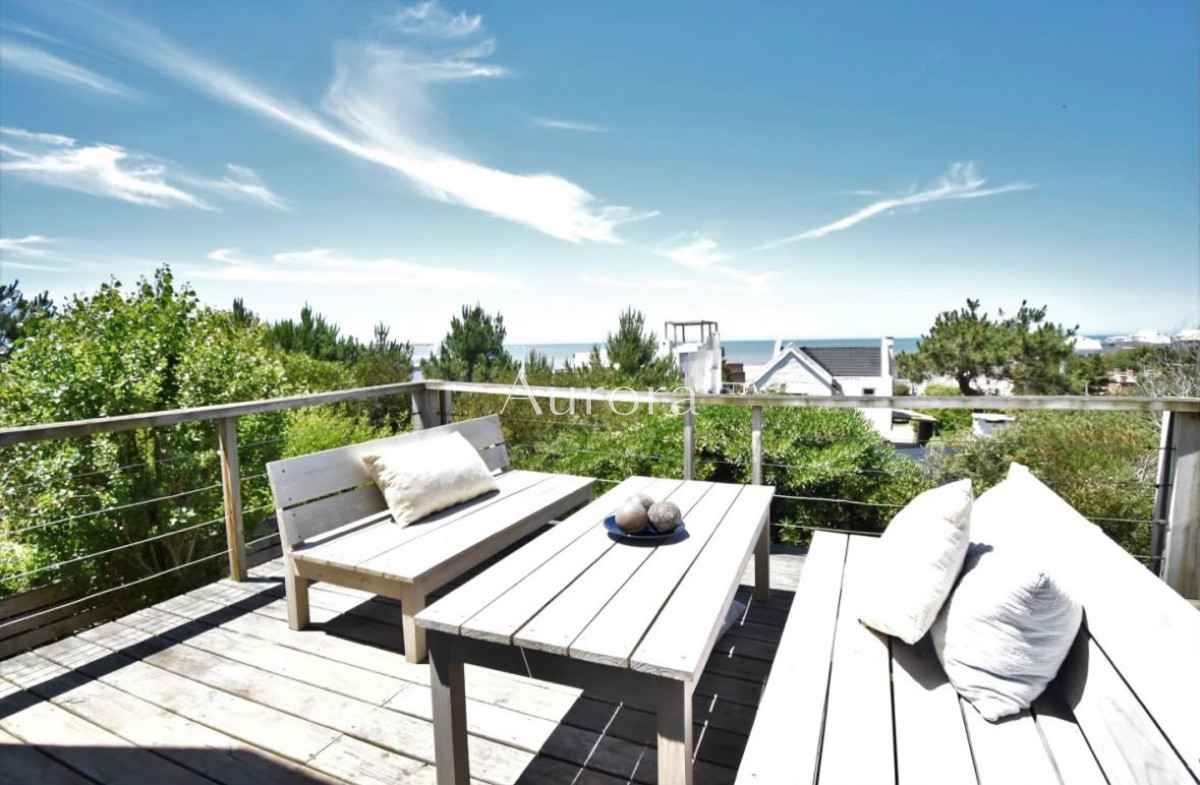 Casa ID.325 - Casa en venta a pasos del mar