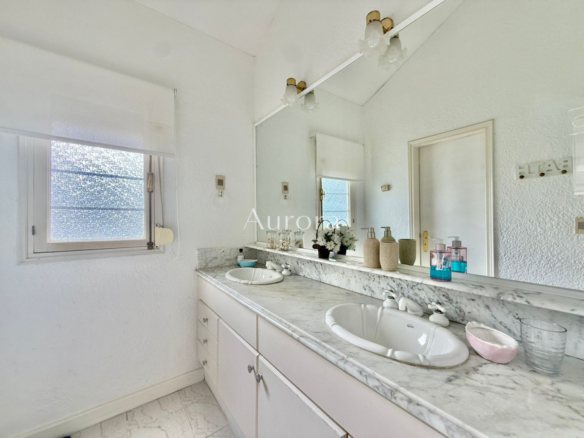 Casa ID.77 - Casa en venta.