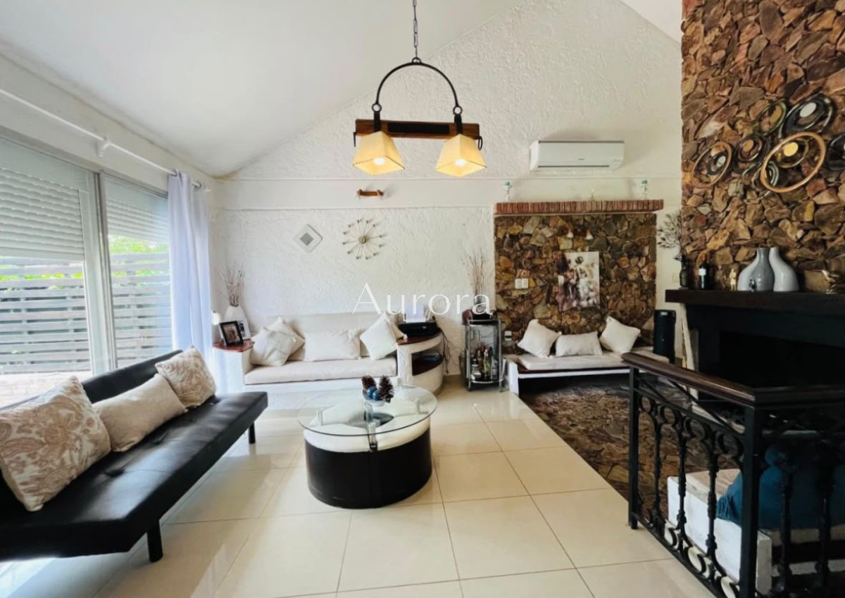 Casa ID.322 - Casa en venta