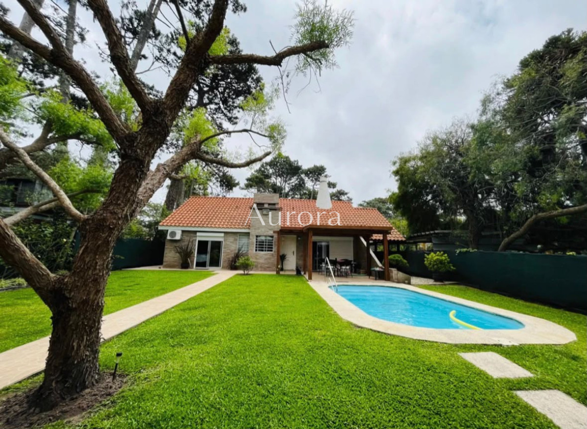 Casa ID.322 - Casa en venta