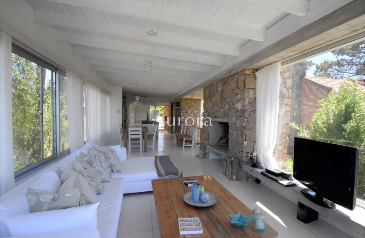 Casa ID.325 - Casa en venta a pasos del mar