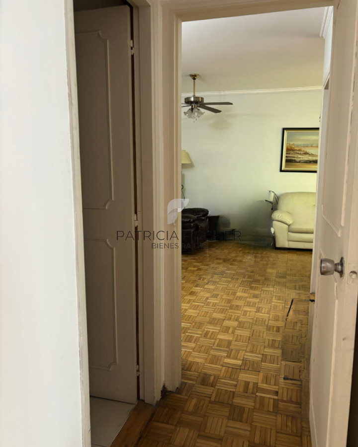 Apartamento ID.198 - A pasos del mar Venta Ap.Pocitos 2 Dormitorios 2 baños Muy Luminoso Terraza integrada