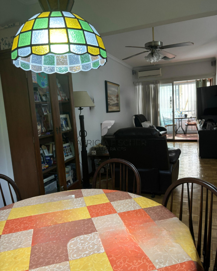 Apartamento ID.198 - A pasos del mar Venta Ap.Pocitos 2 Dormitorios 2 baños Muy Luminoso Terraza integrada