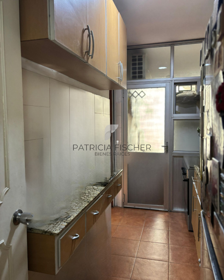 Apartamento ID.198 - A pasos del mar Venta Ap.Pocitos 2 Dormitorios 2 baños Muy Luminoso Terraza integrada