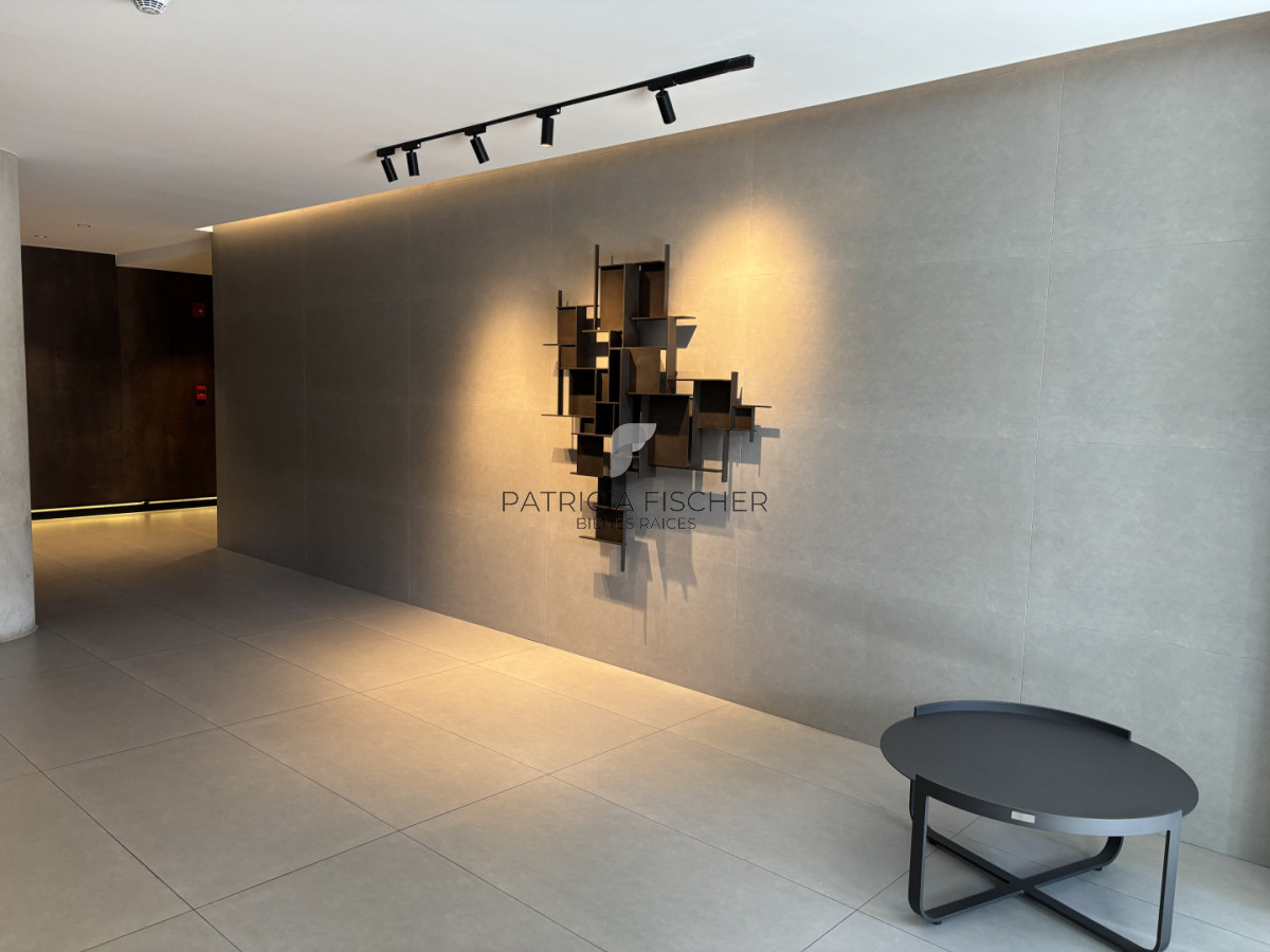 Apartamento ID.166 - Invertí o Viví Punta Carretas - Venta Ap. 1D 31m2 de patio propio Amenities Entrega Inmediata