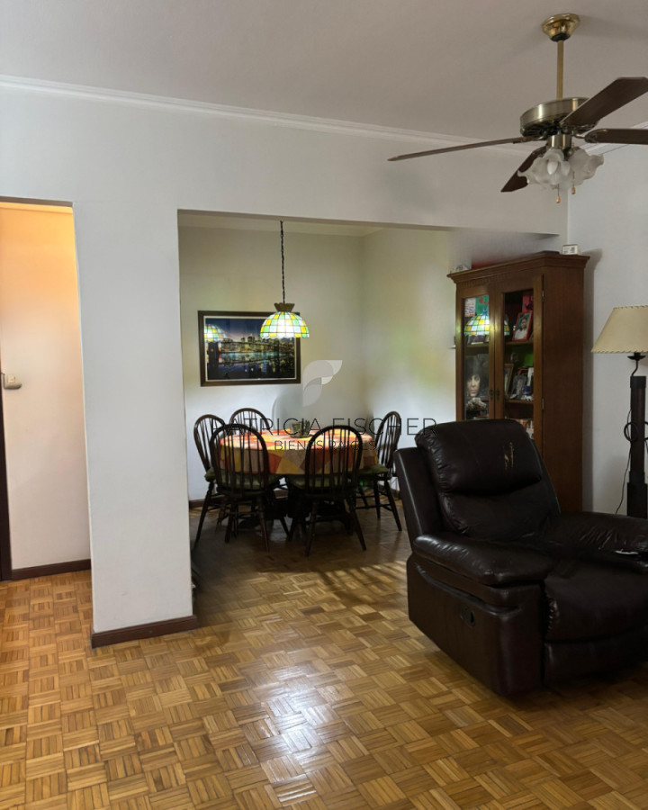 Apartamento ID.198 - A pasos del mar Venta Ap.Pocitos 2 Dormitorios 2 baños Muy Luminoso Terraza integrada