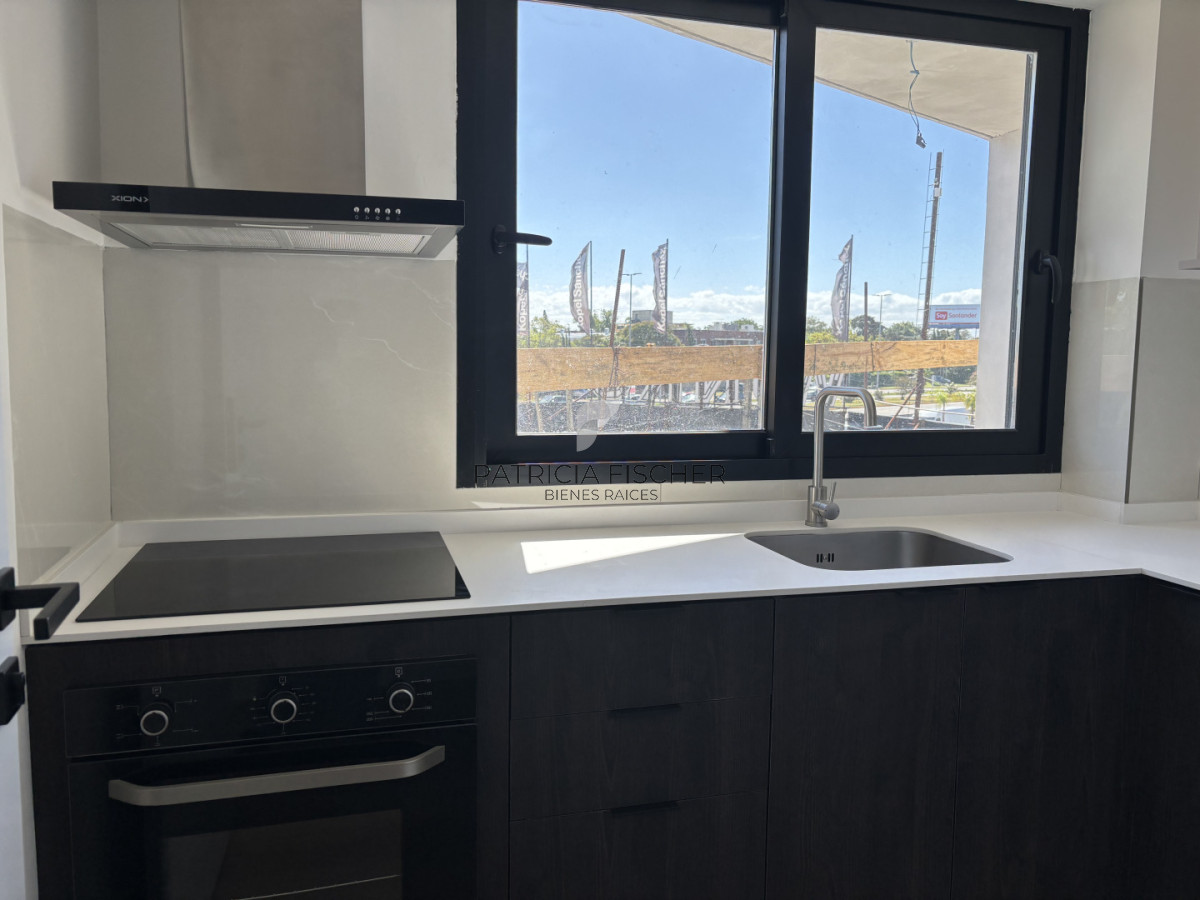 Apartamento ID.178 - Ubicación que hace la diferencia - Venta Carrasco Este 1D Frente garage Amenities Ley ANV 