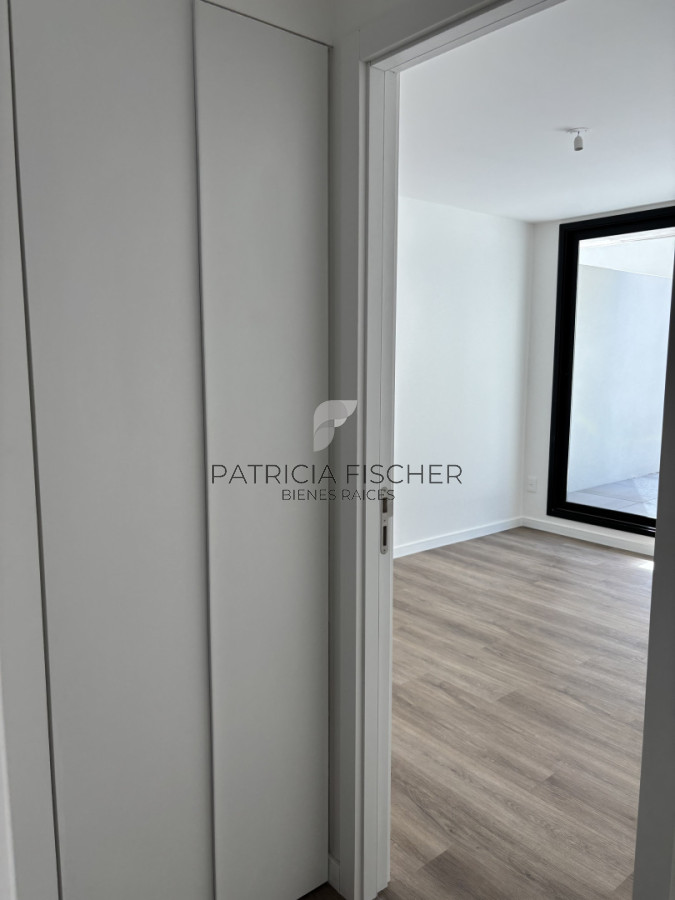 Apartamento ID.166 - Invertí o Viví Punta Carretas - Venta Ap. 1D 31m2 de patio propio Amenities Entrega Inmediata