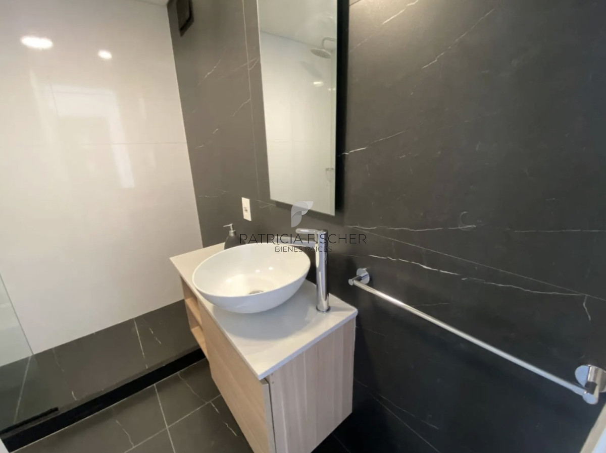 Apartamento ID.202 - Vivi Punta Carretas - Venta Ap.143m2 2 Suites Terraza parrillero 2 garages piso 10 vista al mar Amenities 