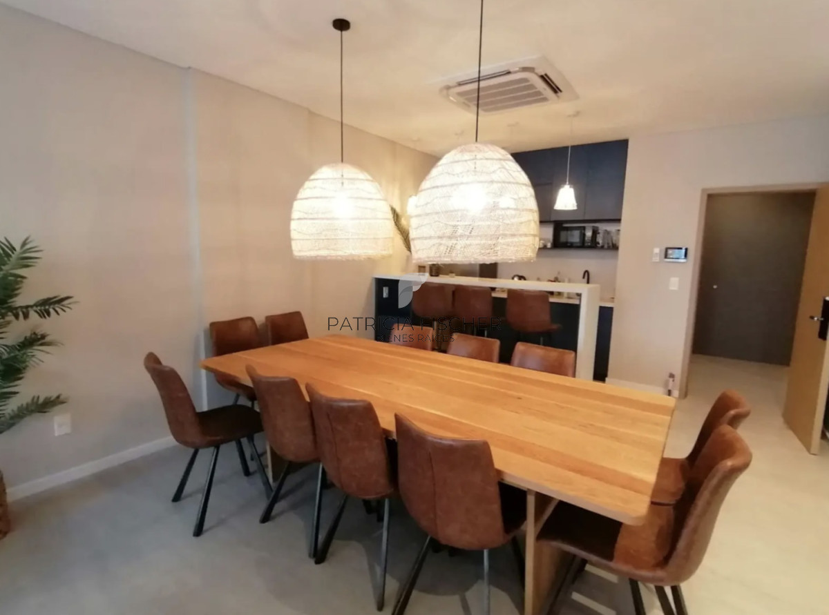 Apartamento ID.202 - Vivi Punta Carretas - Venta Ap.143m2 2 Suites Terraza parrillero 2 garages piso 10 vista al mar Amenities 