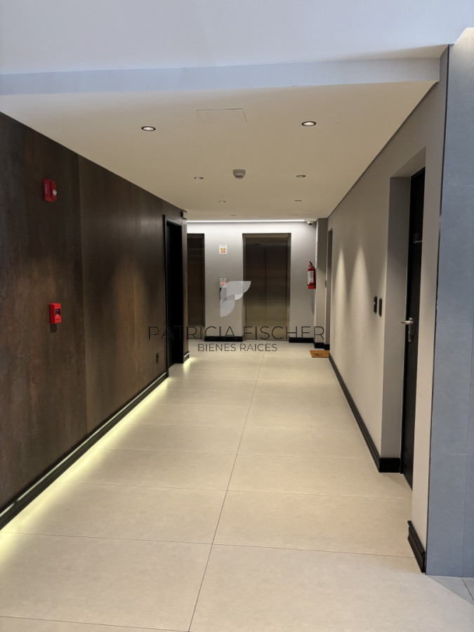 Apartamento ID.166 - Invertí o Viví Punta Carretas - Venta Ap. 1D 31m2 de patio propio Amenities Entrega Inmediata