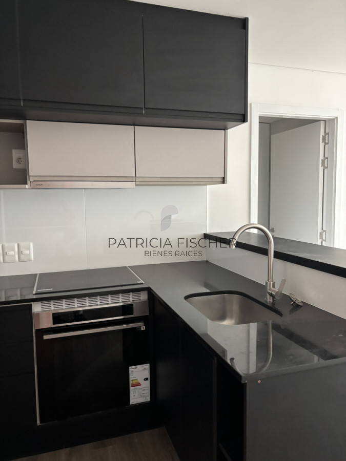Apartamento ID.168 - Invertí o Viví Punta Carretas - Venta Monoambiente 13m2 de patio propio Amenities Entrega Inmediata