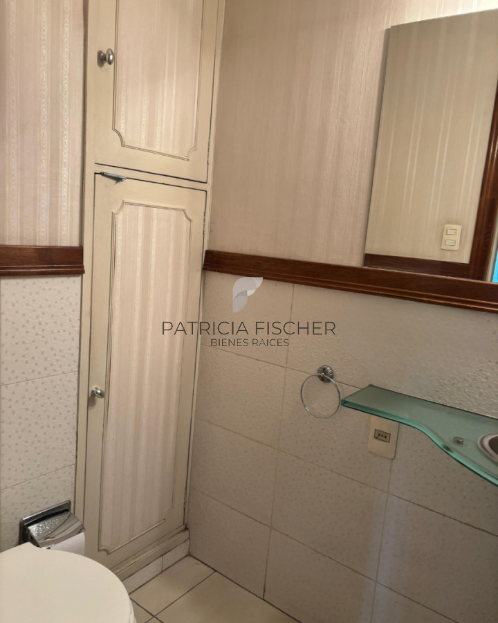 Apartamento ID.198 - A pasos del mar Venta Ap.Pocitos 2 Dormitorios 2 baños Muy Luminoso Terraza integrada