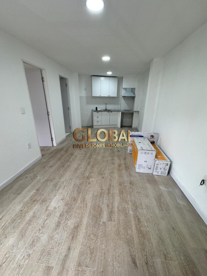 Apartamento ID.4483 - Hermoso Apto 1 Dorm con parrillero patio privado