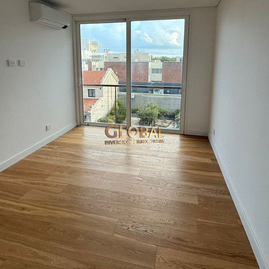 Apartamento ID.2215 - Venta Apartamento Exclusivo de dos dormitorios en Carrasco
