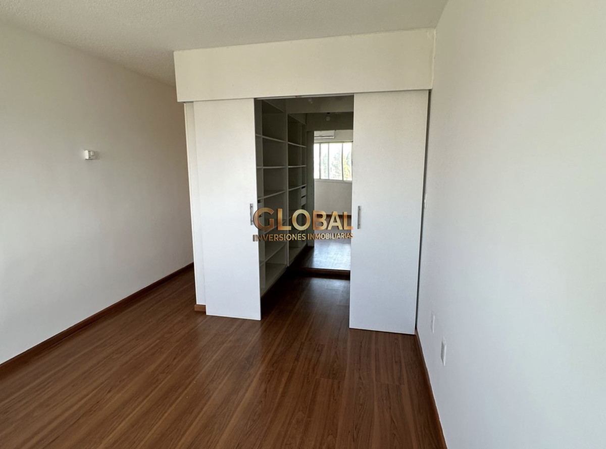 Apartamento ID.3523 - Frente al mar. Frente a todo - Venta Barra de Carrasco 3D suite,toilette,lavadero,terraza,gge Amenities 