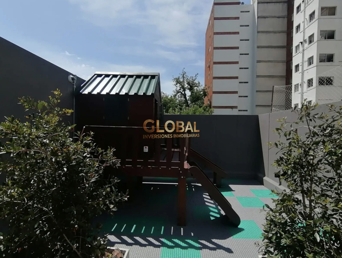 Apartamento ID.4277 - Vivi Punta Carretas - Venta Ap.143m2 2 Suites Terraza parrillero 2 garages piso 10 vista al mar Amenities 