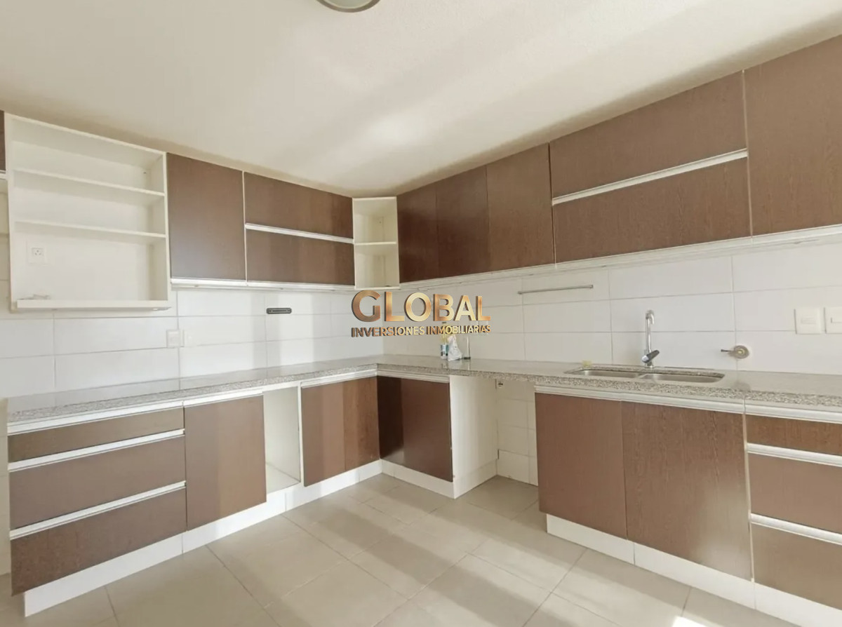 Apartamento ID.3523 - Frente al mar - Venta Barra de Carrasco 3D suite,toilette,lavadero,terraza,gge Amenities 