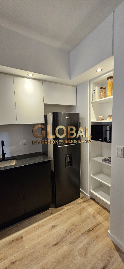 Apartamento ID.1791 - VENTA de Apartamento de 1 Dormitorio en Centro de Montevideo, a 6 Cuadras del Mar