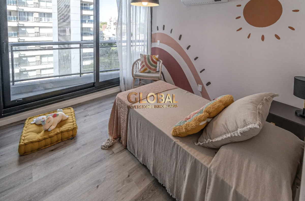 Apartamento ID.4300 - Vivir en altura - Venta Ap.Buceo 2D 1B Garage vista al mar piso 24 Amenities