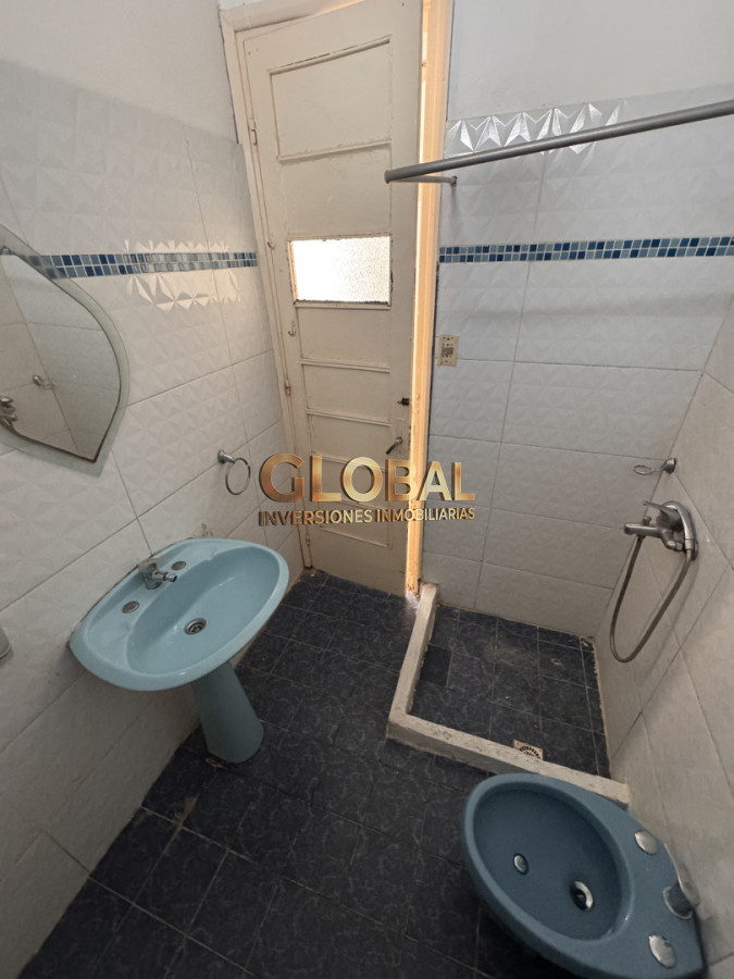 Apartamento ID.4299 - Apto 1 Dorm tipo duplex sobre Avda. Rivera !