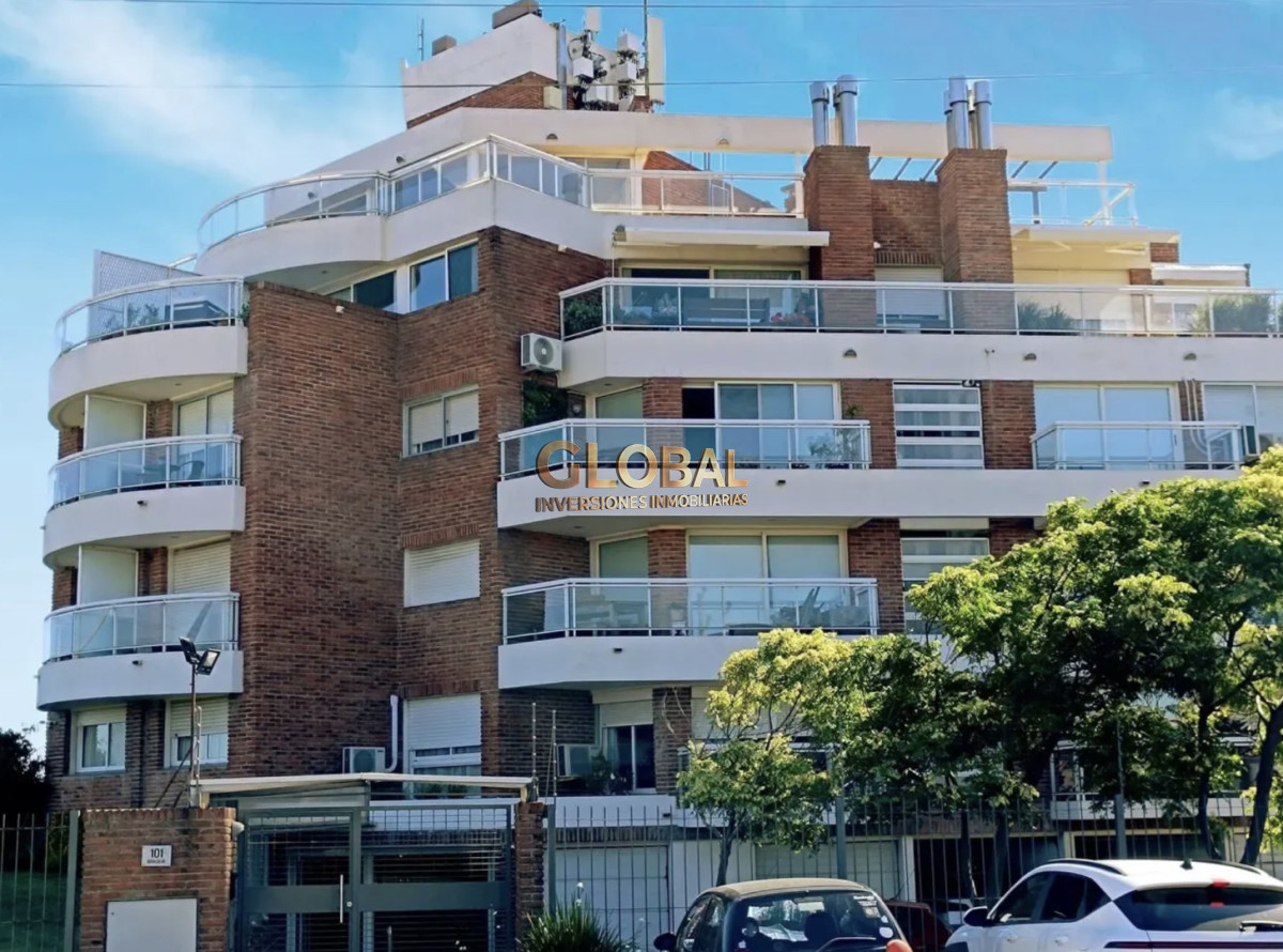 Apartamento ID.3523 - Frente al mar - Venta Barra de Carrasco 3D suite,toilette,lavadero,terraza,gge Amenities 