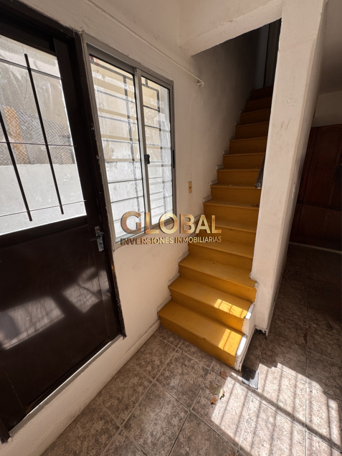 Apartamento ID.4299 - Apto 1 Dorm tipo duplex sobre Avda. Rivera !