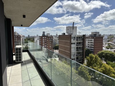 Viví Punta Carretas - Venta Ap. 2D 2B Suite Piso 10 Terraza Frente Amenities Entrega Inmediata