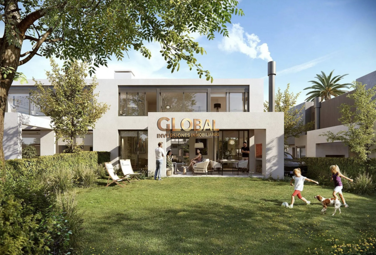 Casa ID.4450 - Carrasco Polo Club - Vende Casa Duplex 3D 4B Suite Vestidor cochera 