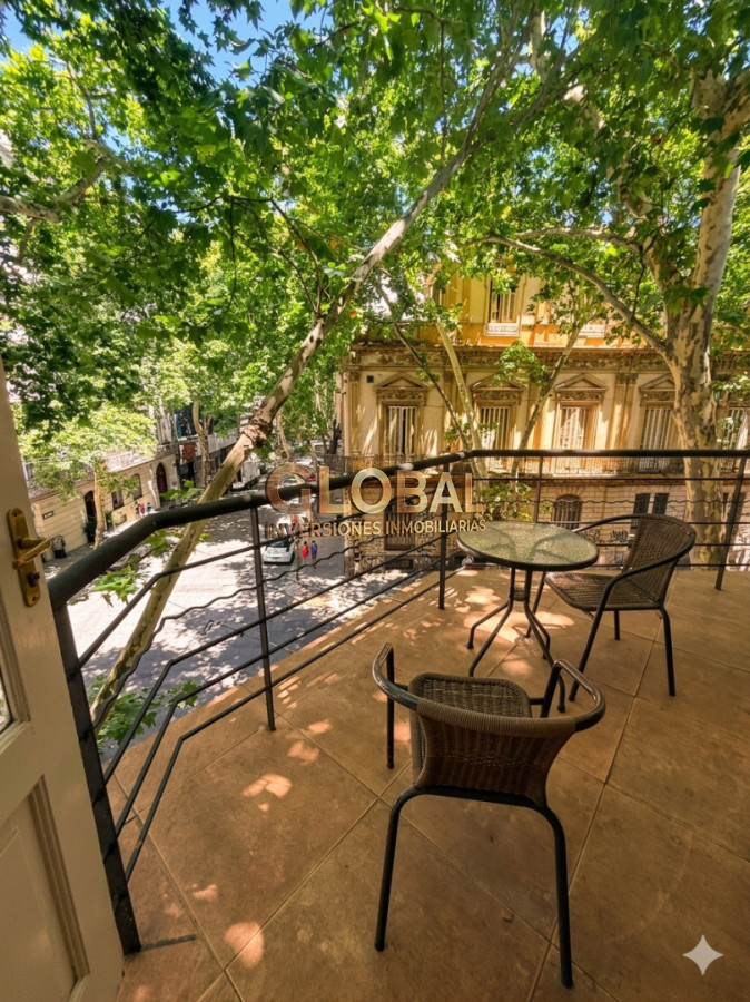 Casa ID.4349 - CASA  EDIFICIO EN VENTA | CENTRO MONTEVIDEO (ALTA RENTABILIDAD)