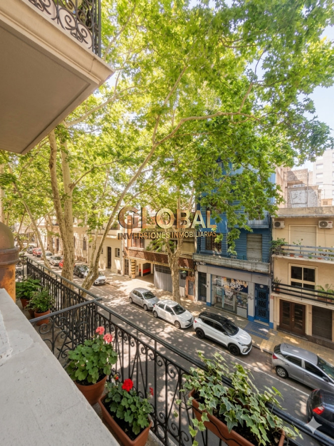 Casa ID.4349 - CASA  EDIFICIO EN VENTA | CENTRO MONTEVIDEO (ALTA RENTABILIDAD)