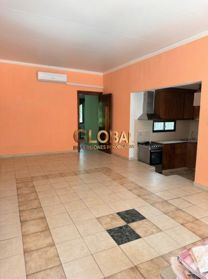 Casa ID.4057 - VENTA DE CASA EN EL CENTRO DE MONTEVIDEO ALTA RENTABILIDAD “Inversión con renta activa + potencial de duplicarla en el Centro de Montevideo” 