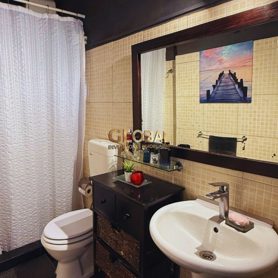 Casa ID.3277 - Casa a la Venta en la Aguada ideal para Reciclaje