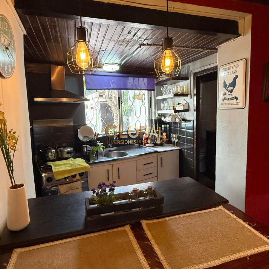 Casa ID.3277 - Casa a la Venta en la Aguada ideal para Reciclaje