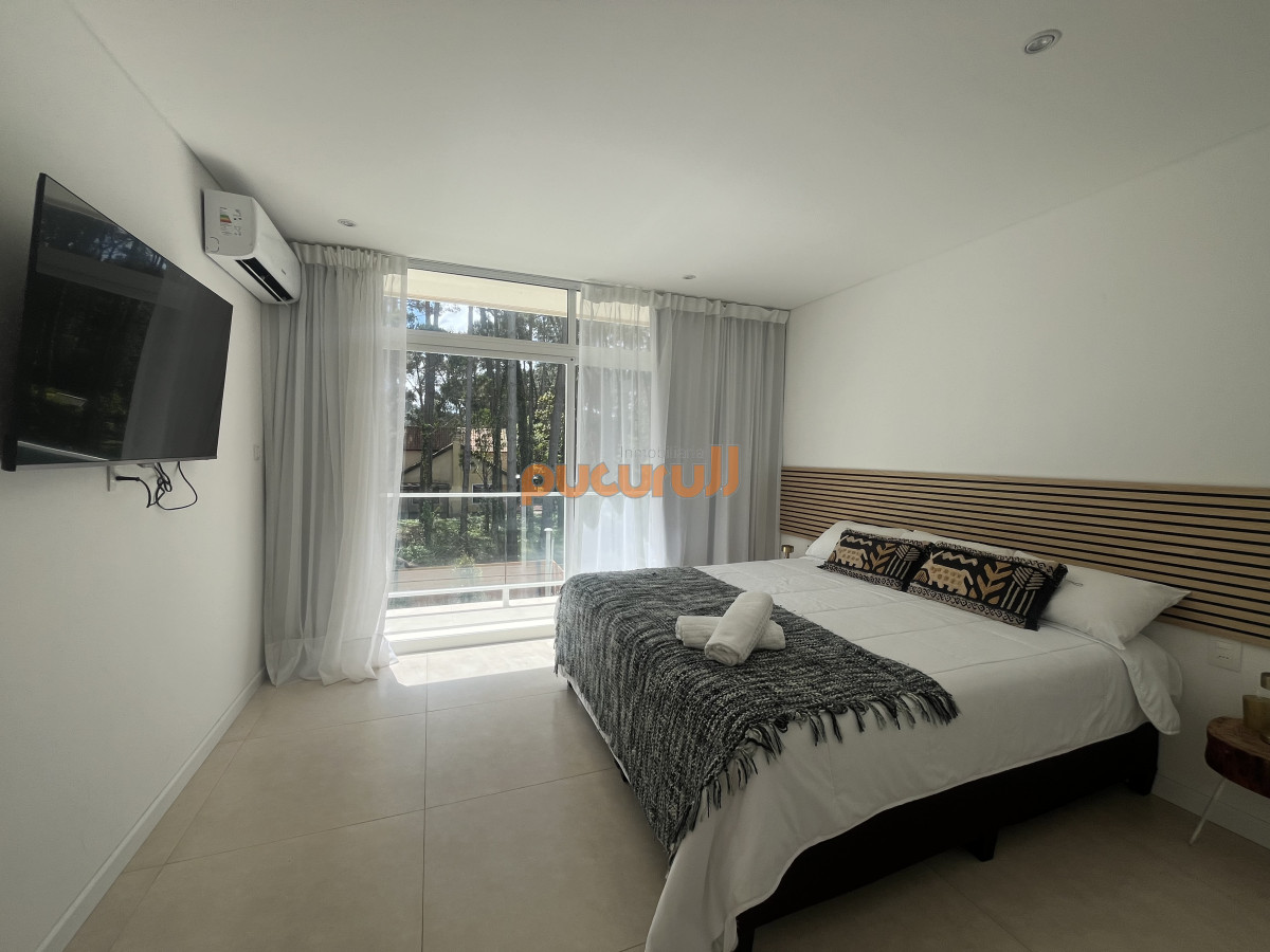 Casa ID.2694 - Casa en Venta 4 Dormitorios en Solanas Barrio Privado Punta del Este 