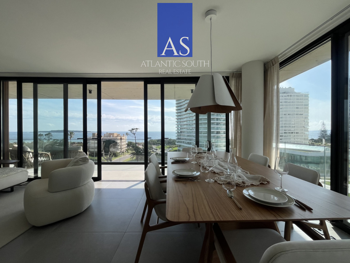 Apartamento ID.4667 - Planta de categoría con Vista al Mar Playa Mansa Punta del Este 