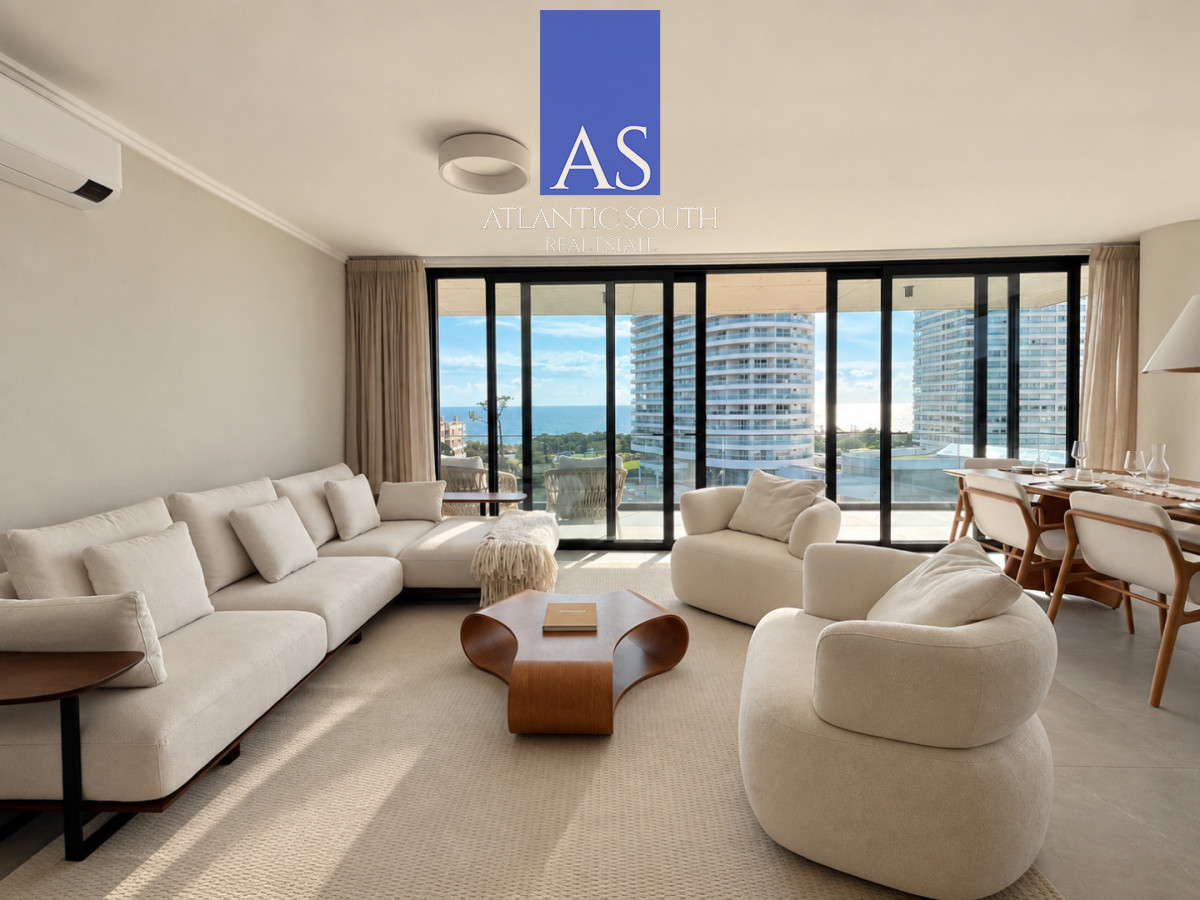 Apartamento ID.4667 - Planta de categoría con Vista al Mar Playa Mansa Punta del Este 