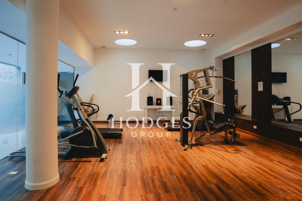 Apartamento ID.49 - Venta Apartamento Primera Linea Mansa frente al mar con Parrillero propio. Punta del Este Uruguay