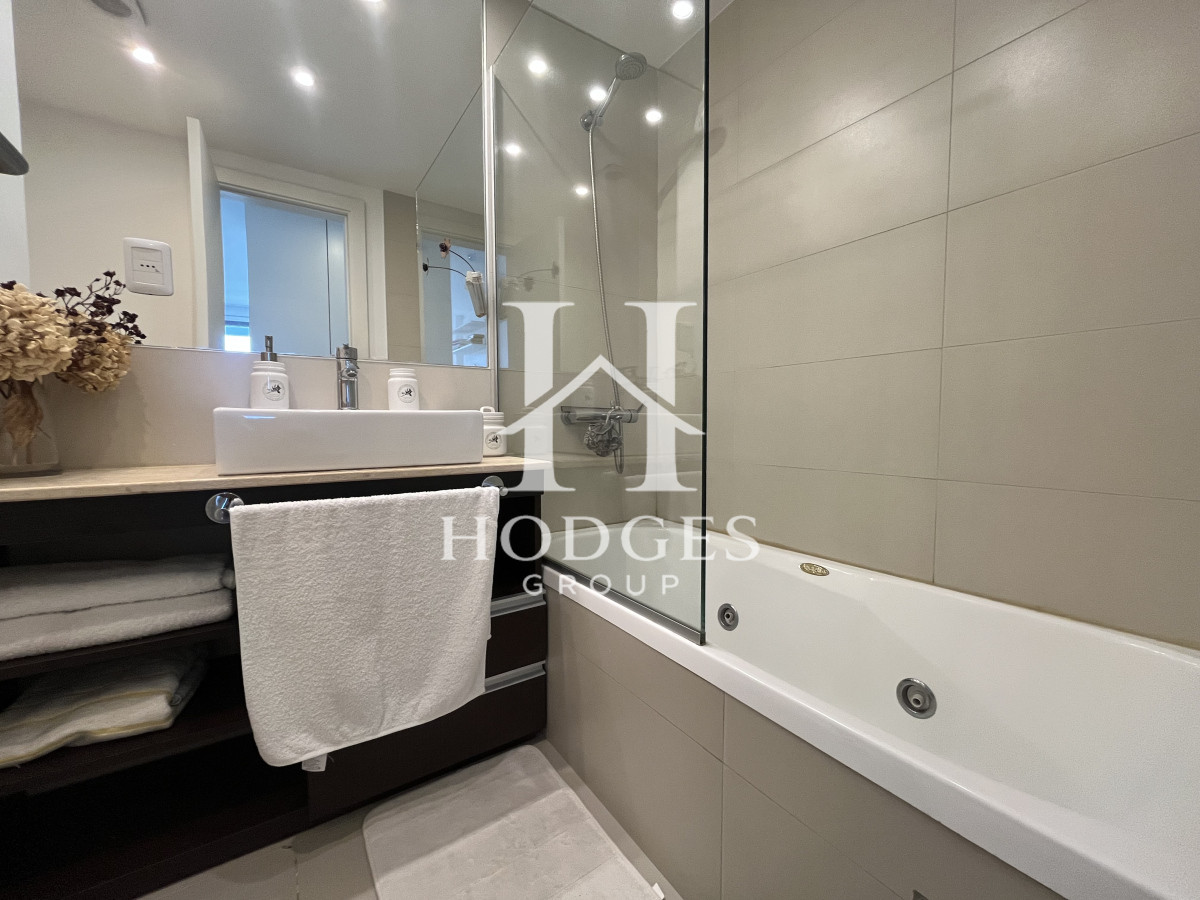 Apartamento ID.50 - Hermoso Apartamento en Venta frente al mar Primera Linea de Mansa!