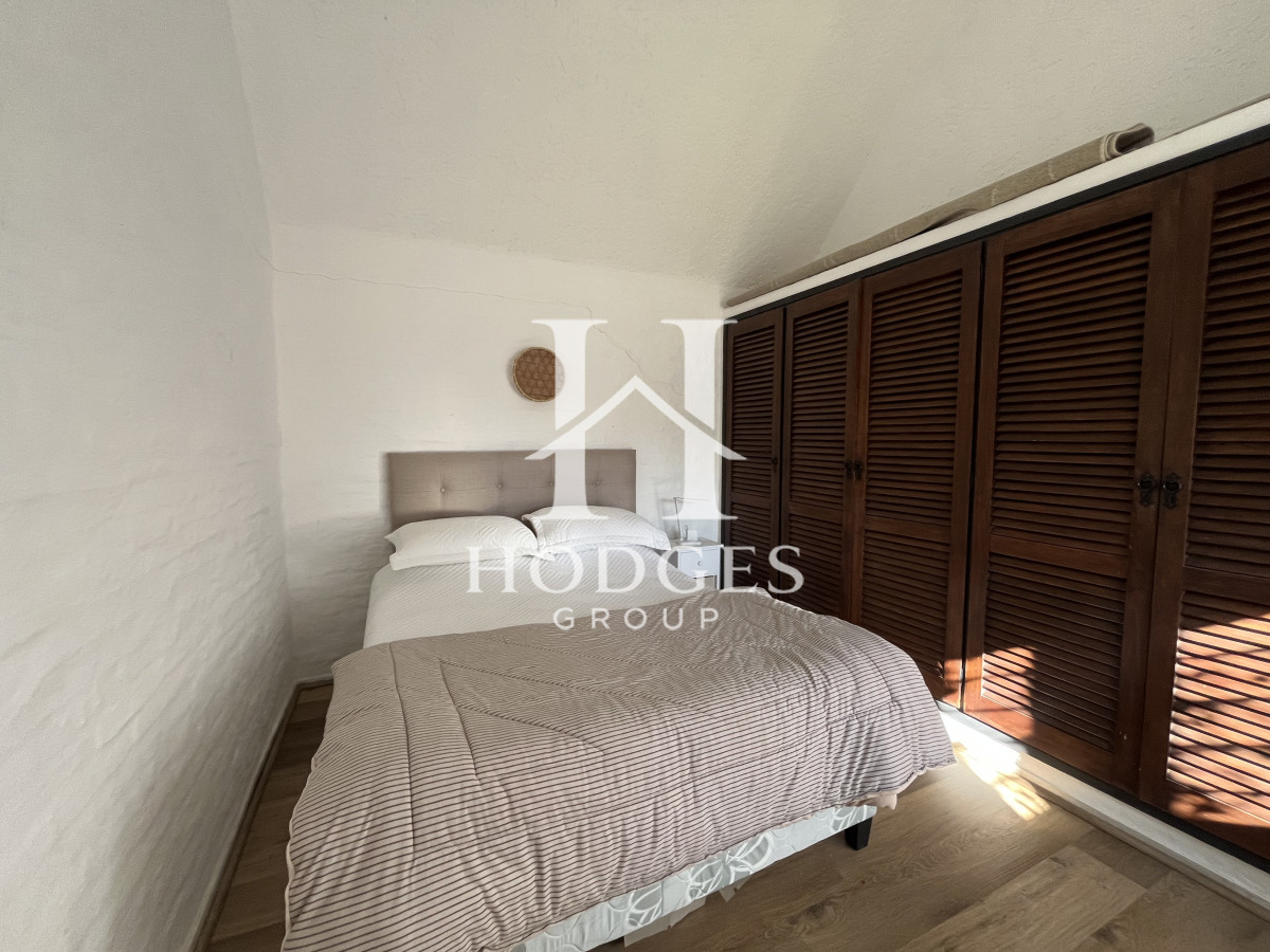 Casa ID.582 - Venta Casa Punta del Este 4 dormitorios en Barrio Marly Punta del Este con piscina 