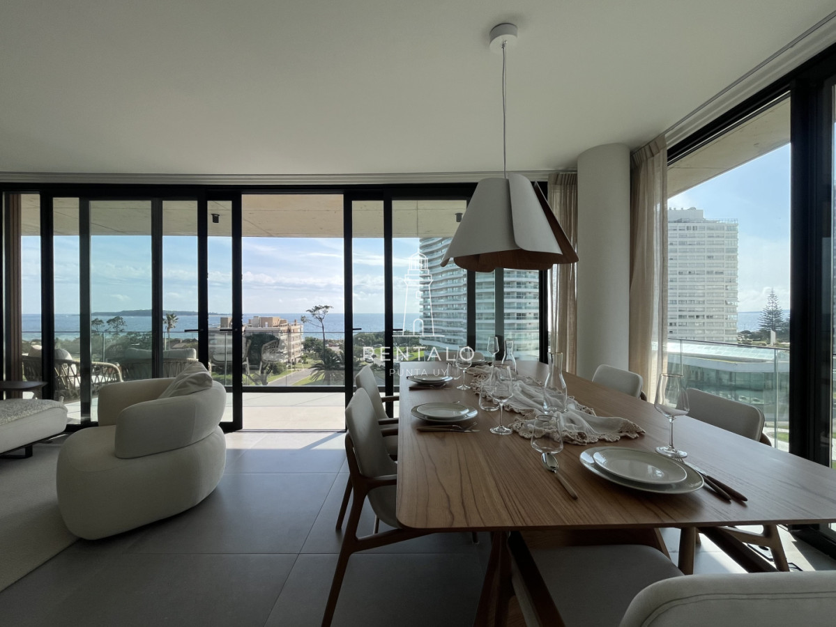 Apartamento ID.970 - En venta apartamento 3 dormitorios con Vista al Mar Playa Mansa Punta del Este 