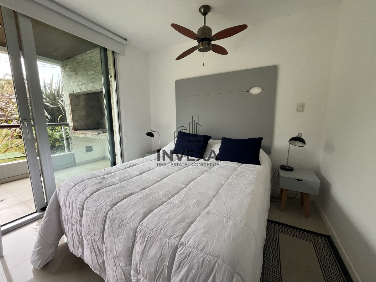 Apartamento ID.1845 - Oportunidad Apartamento en Venta Primera linea de la Mansa 2 dormitorios Isabel Pinares Punta del Este con Parrillero y Garaje